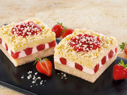 Spaghetti-Erdbeer-Blechkuchen von Coppenrath & Wiese 