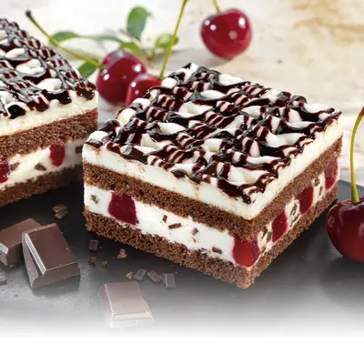 Stracciatella-Kirsch Blechkuchen von Coppenrath & Wiese 