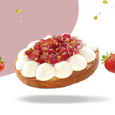 Erdbeer-Holunderblüten-Torte aus der Conditorei Coppenrath & Wiese
