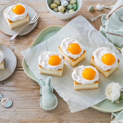 Ostern Kuchen mit Baiser-Spiegelei