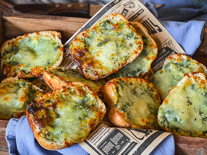 Käse-Knoblauch Party-Brötchen