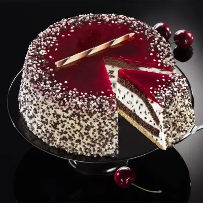 Stracciatella-Kirsch-Torte